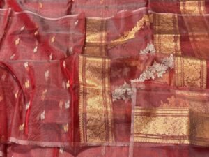 Banarasi Handloom Silk Tissue Saree in Maroon – Elegant and Timeless Tradition
