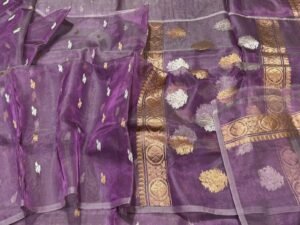 Banarasi Handloom Silk Tissue Saree in Purple – A Masterpiece of Tradition and Elegance
