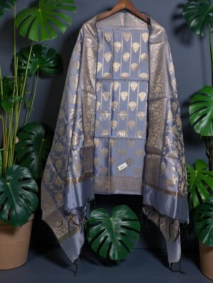 Lavender Banarasi Silk Zari Woven Suit Set by Ansari Fashion